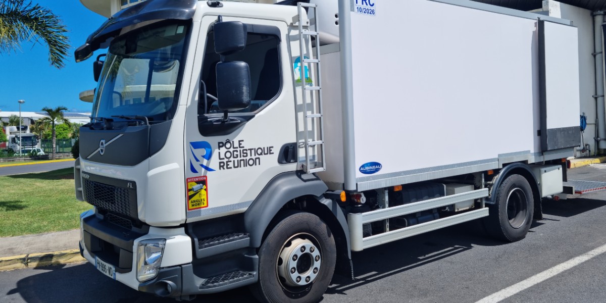 AllisonTrans's tweet photo. Réunion Distributor Selects Allison Fully Automatic Transmissions for Extreme Delivery Route - https://t.co/fkILejT2dO
#PowerofAllison https://t.co/4ZwrVSd78Q