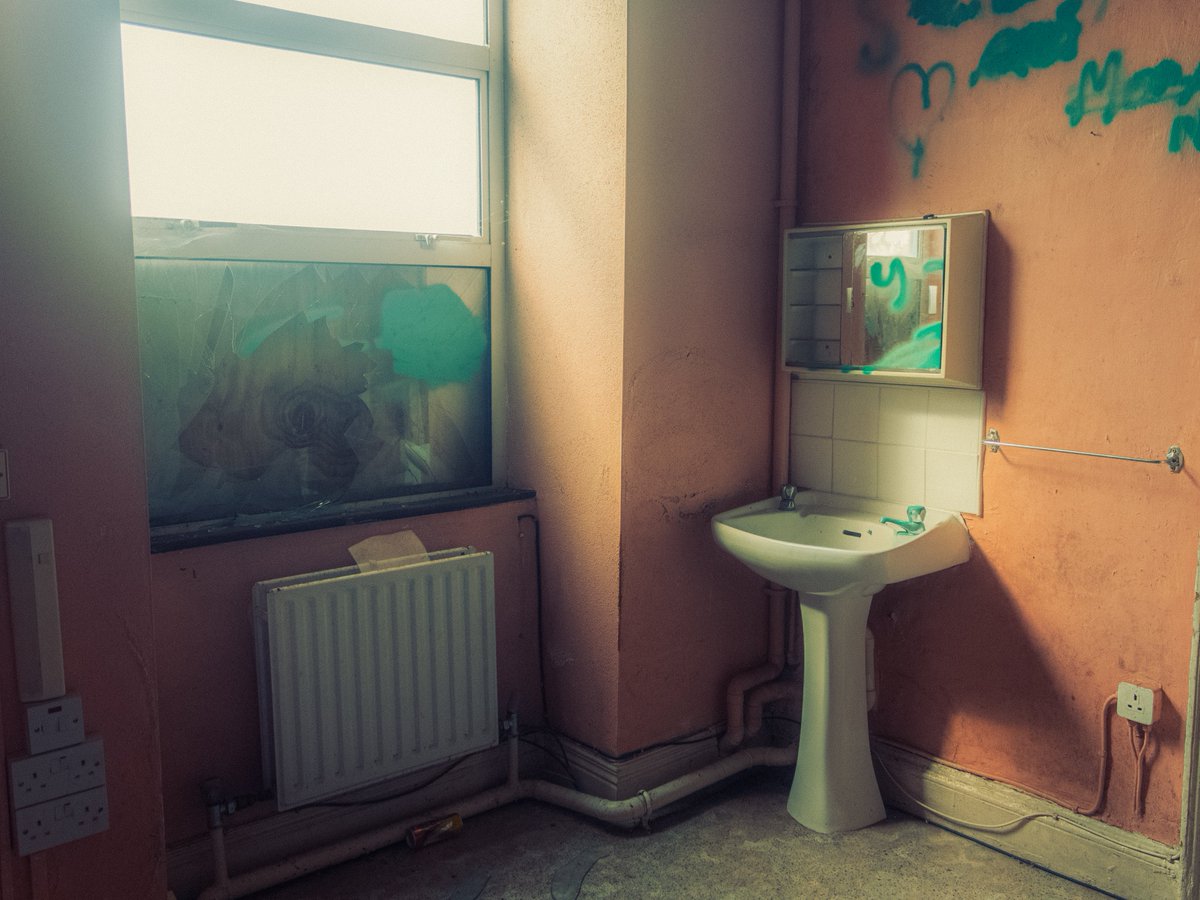 artofseanmurphy's tweet photo. Forgotten Ideas https://t.co/aQHVxt2lFy