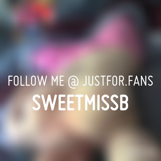 I know I have laundry to do, but I'm having much more fun just playing with myself!...  See this and