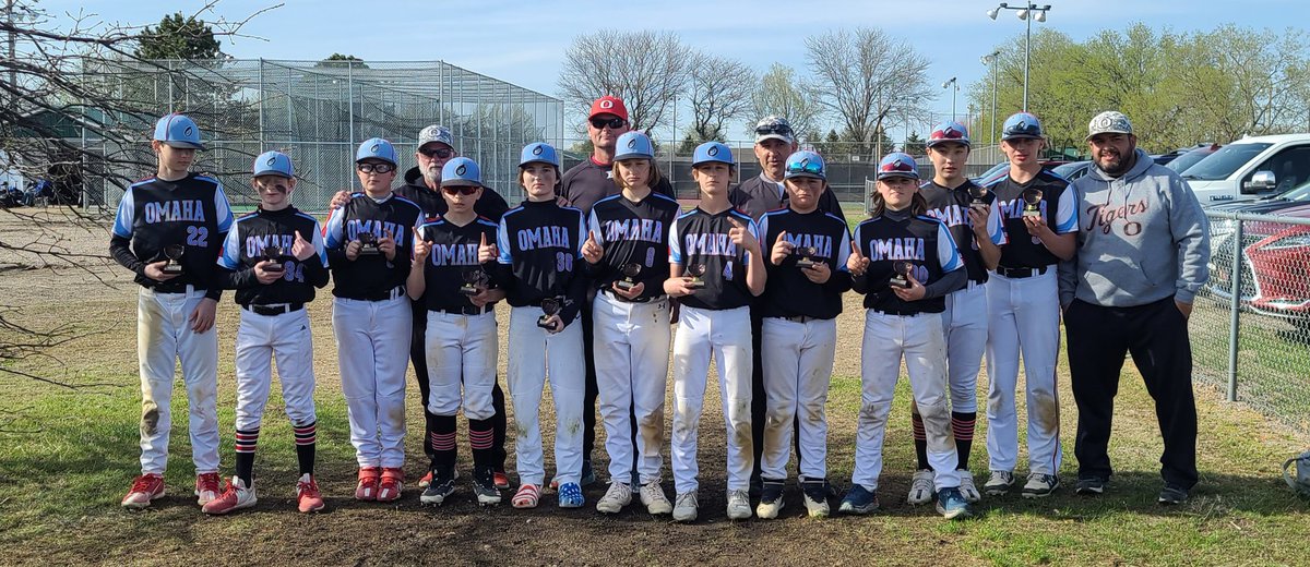 OmahaTigers2027's tweet photo. Such an exciting weekend of baseball!! Championship game tieing runs on base, double play at home and 1st to end the game!!!! Omaha Tigers Red 13U

Columbus Mariners Odds NIT Tournament Champions 🏆 🥇 
@OMAHATIGERS
@ubanebraska https://t.co/QBXzKN6Xzc