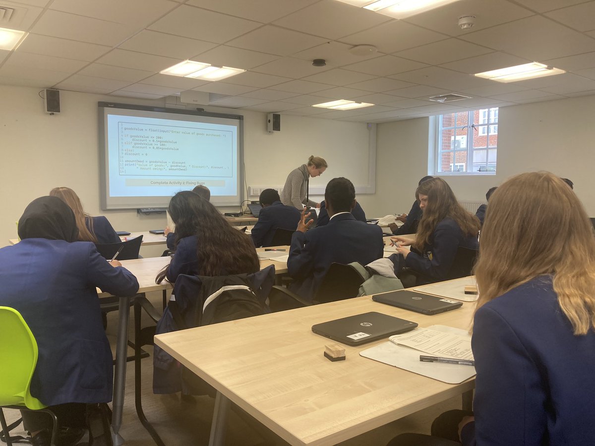 Hewett Academy (@hewettacad) on Twitter photo Massive thanks to our sister Sixth Form <a href="/SirIsaac6thForm/">Sir Isaac Newton Sixth Form</a> for helping our year 9s realise that our aspirations can, literally, go to the moon and back! #STEM Massive thanks to our sister Sixth Form <a href="/SirIsaac6thForm/">Sir Isaac Newton Sixth Form</a> for helping our year 9s realise that our aspirations can, literally, go to the moon and back! #STEM