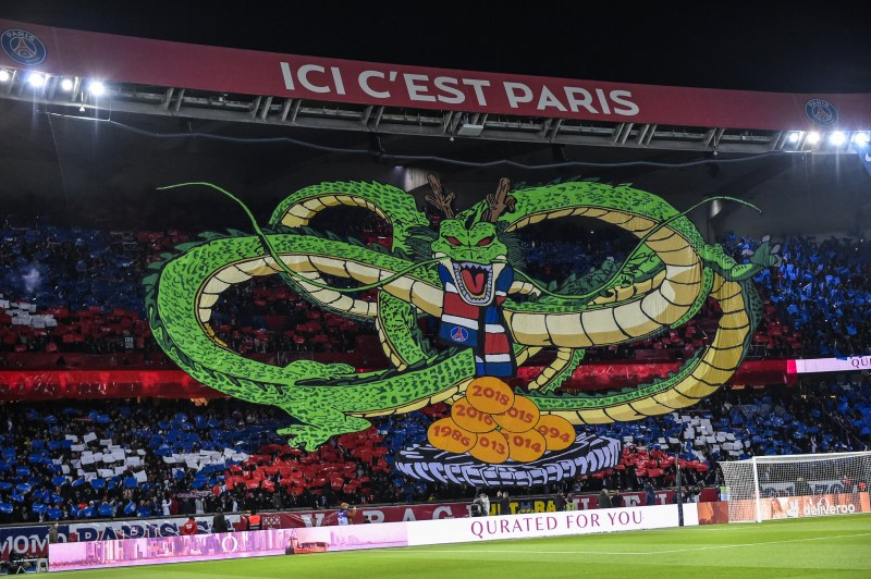 __mbapporsche__'s tweet photo. 🚨 Aucun club dans l'histoire n'a atteint le niveau de flow qu'a atteint les tifos parisiens en 2018 🔥 https://t.co/C7qh8HjE8K