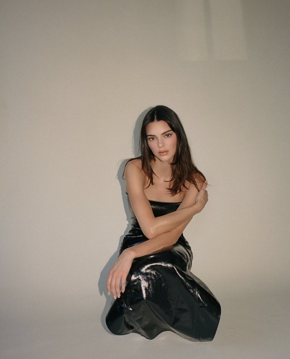 (not) kendall jenner tweet media