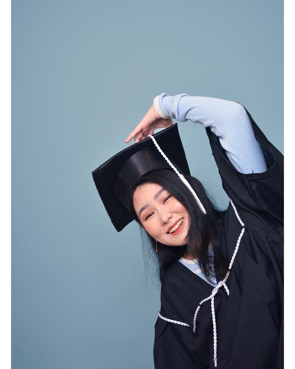 LLMLNO's tweet image. I think I have a crush on myself.