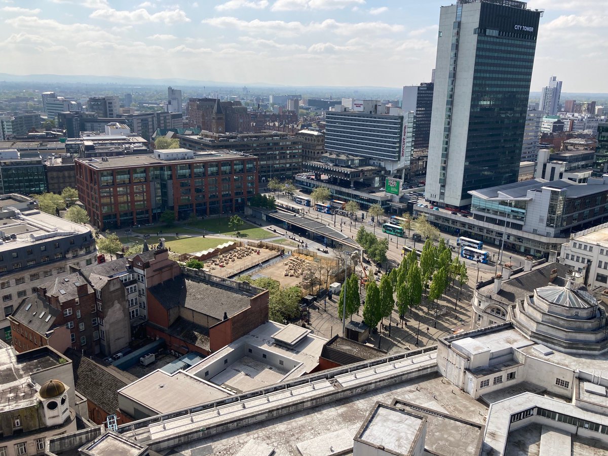 BTP_Architects's tweet photo. Work progressing well on-site on #refurbishment works at The Lighthouse in Northern Quarter #Manchester. We're up to the 19th floor now in terms of stripping off and investigations. Working with
@BWPProp & Envirosips Ltd #architecture #highrise #recladding #firesafety https://t.co/9djIRgzp7P