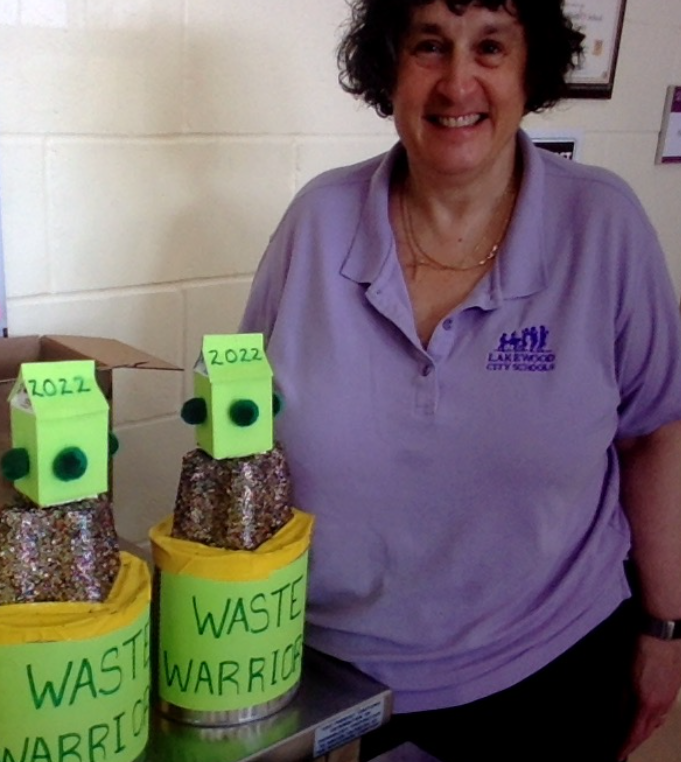 Big SHOUT OUT to Mrs. Crawford in our cafeteria! She made these "Waste Warrior" trophies out of recyclables for the winners of our Zero Waste Lunch. She also helped us sew old t-shirts into reusable bags! Thank you for being a Lincoln Leader Mrs. Crawford! <a href="/LkwdLincoln/">Lincoln Elementary</a>