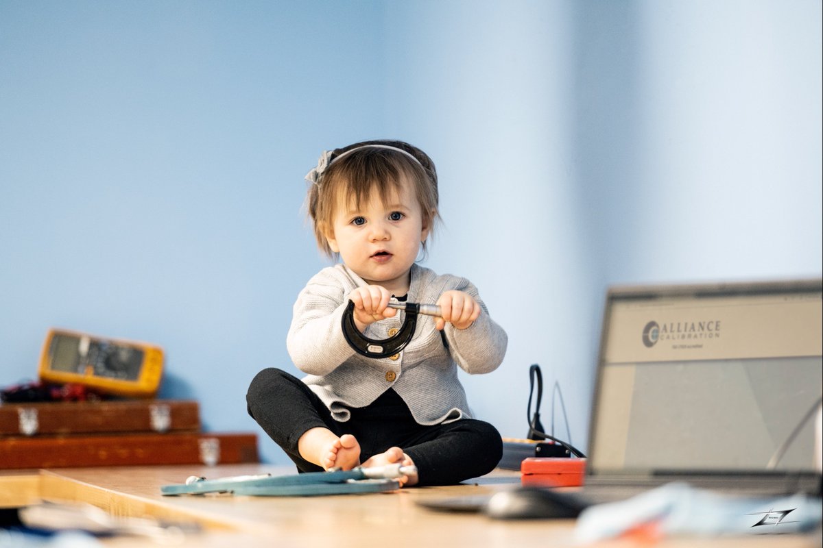 ACalibration's tweet photo. Need micrometers calibrated? 

The Little Technician is here to help! Click the link below to learn more about our dimensional capabilities. 

https://t.co/xOC1sAP5p3 https://t.co/RLBMSI07Mm