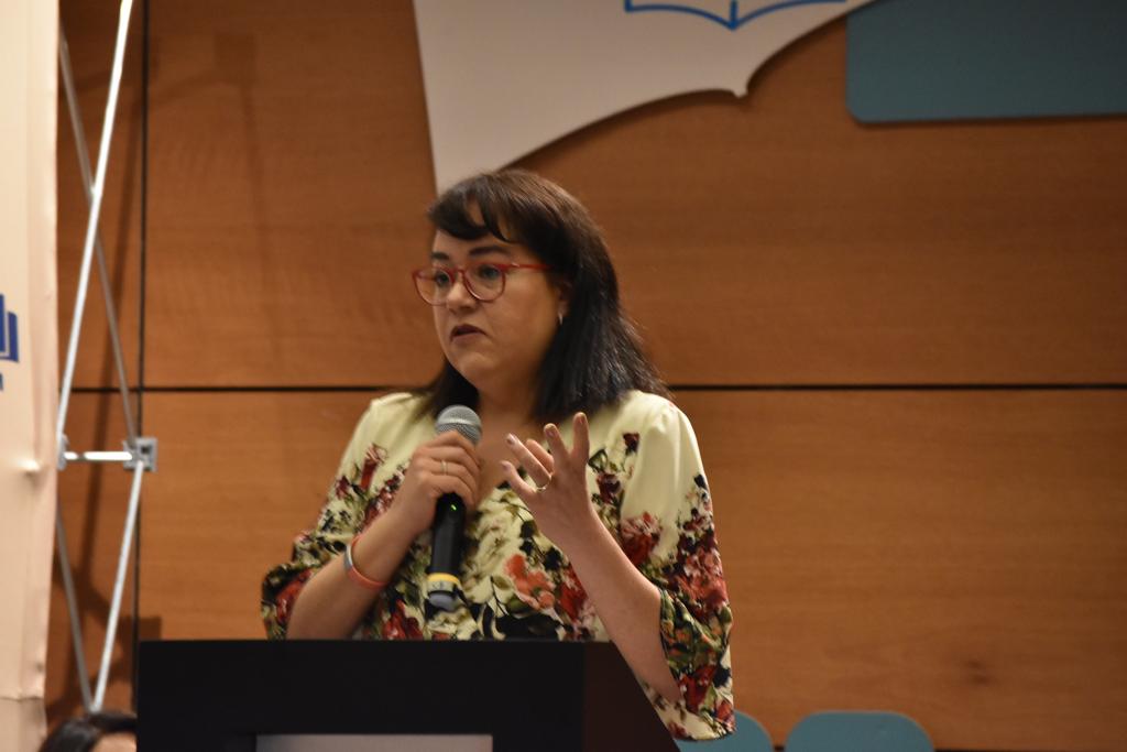 A diez años de este reto, yo propongo que sigamos fomentando el hábito de la lectura, sin distinción alguna, que las personas mayores o personas con alguna discapacidad, puedan disfrutar de los beneficios de la lectura.
Lic. Katia D´Artigues, Directora de Comunicación del <a href="/Cemefi/">Centro Mexicano para la Filantropía</a>