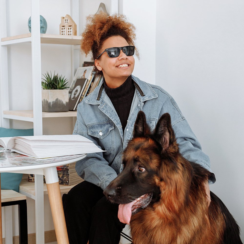 cyborgnest's tweet image. "Even my familiar surroundings feel different, because my brain is busy integrating this new sensation. I am figuring out what it means. I know that my work desk faces West, ...
(1/2)
#spatialperception #blind #lowvision #cardinaldirections