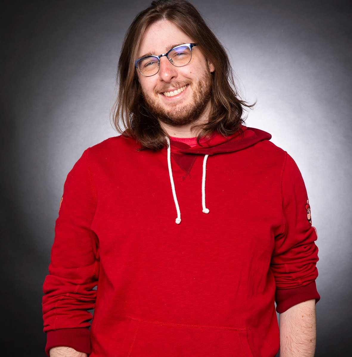 Thrilled to share that I converted to full-time at <a href="/riotgames/">Riot Games</a> as an Influencer Manager on <a href="/LeagueOfLegends/">League of Legends</a> back in February. These past six months have been absolutely wild, from Arcane to LCS Spring Finals. Can't wait to share what's next!