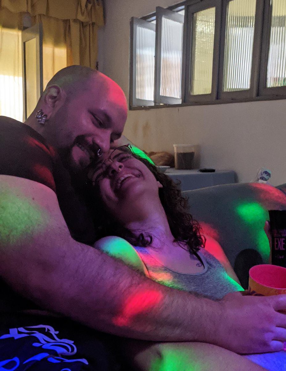 BatouMudo's tweet photo. You know what happens when a Setite and a Nossy are together?
They make sparkles 🖤✨ https://t.co/EoHBXjm0N4