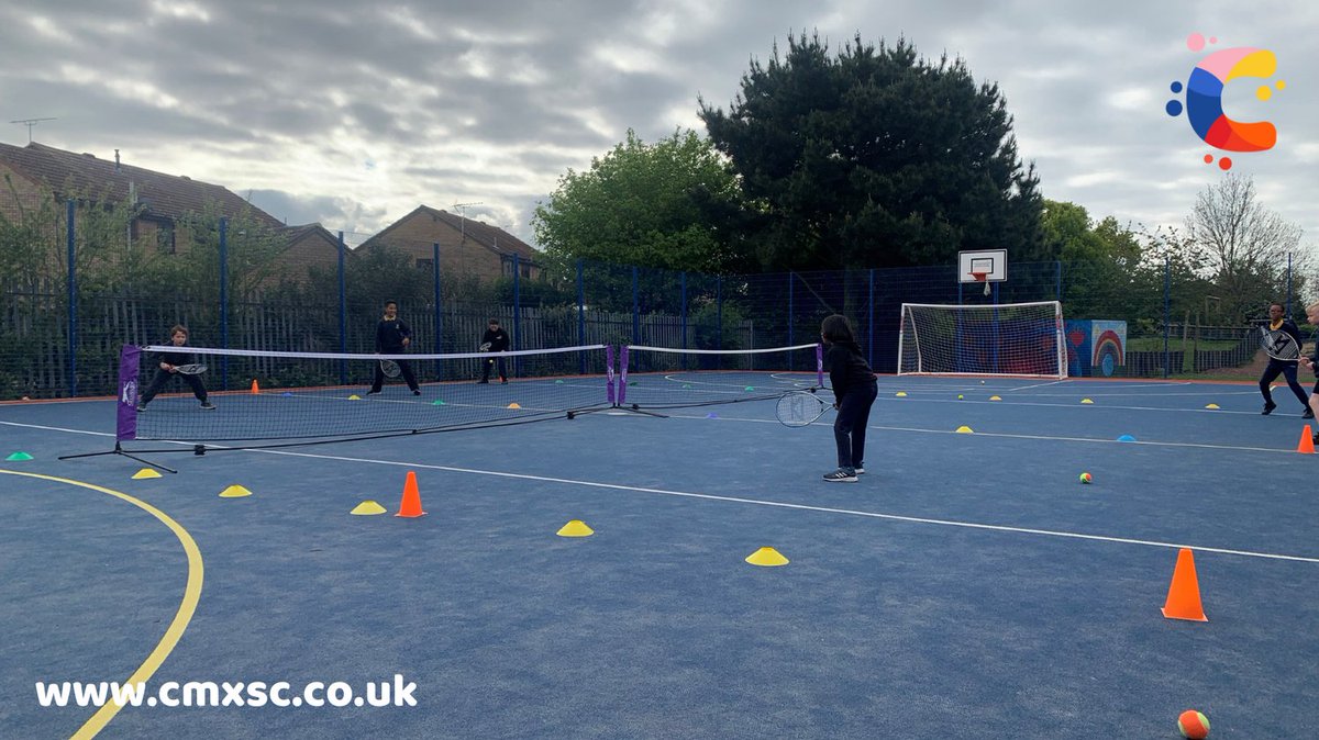 CMXSCLTD's tweet photo. 🎾Tennis🎾

Brilliant morning at our before school Tennis Club at The Bishops! Great to see the children developing their skills and knowledge of the game 👏🏽👏🏽👏🏽

Do we have a future Tennis Superstar..?!  🤩

#PEwithCMXSC
#PrimaryPE
#PETWITTER https://t.co/oioQ7NUOC3