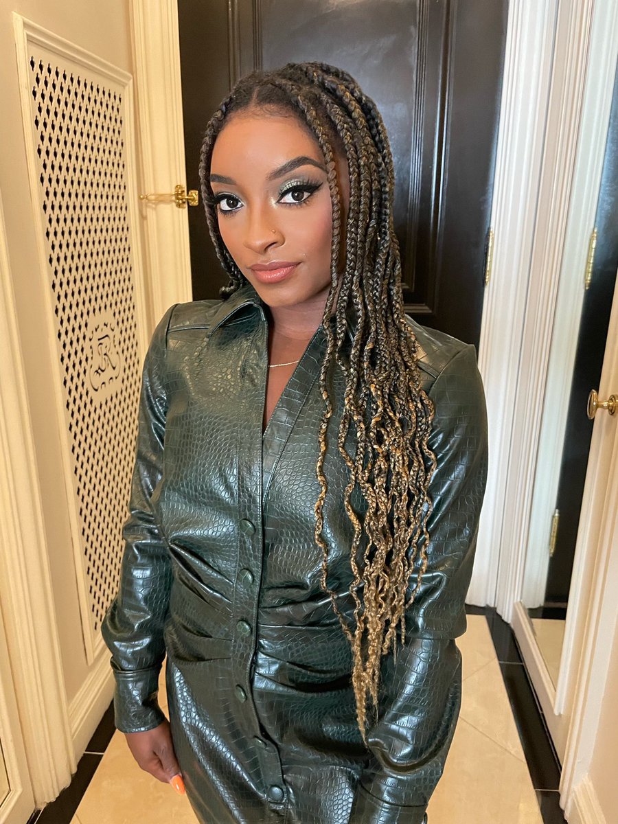 Slight glam in NY 💚