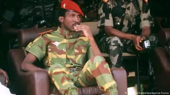 LeTchapalo's tweet photo. Thomas Sankara, Patrick Lumumba et Mohamed Khadafi (...):
Une Afrique qui combats ses digne fils et après célèbre leurs Héroïsme. https://t.co/5nJAZ8tcvO
