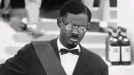 LeTchapalo's tweet photo. Thomas Sankara, Patrick Lumumba et Mohamed Khadafi (...):
Une Afrique qui combats ses digne fils et après célèbre leurs Héroïsme. https://t.co/5nJAZ8tcvO