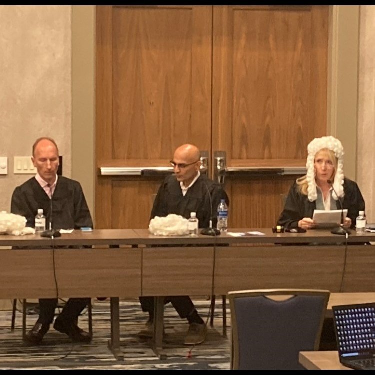 ahouorg's tweet photo. Underwriting Jury Duty - Debate, Deliberate and Decide

Jason Bowman, Founder &amp; CEO CumPane Solutions
Sandeep Manchanda, Global Head, Insurance M&amp;A, EXL Service
Karen Phelan, VP, Underwriting Strategy &amp; Innovation, PartnerRe
#ahou2022 https://t.co/Jz3xOuca5T
