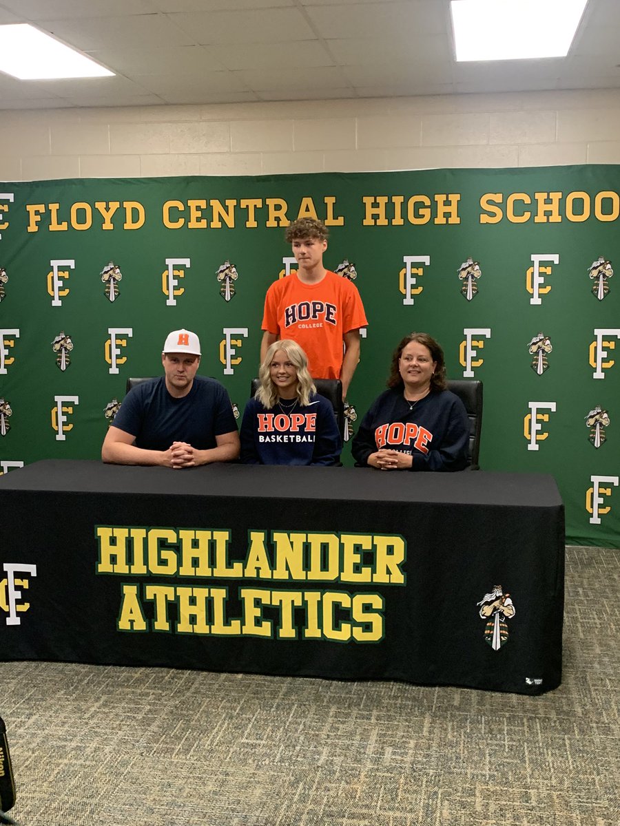 Congratulations to Keegan Kaiser <a href="/KeeganKaiser/">Keegan Kaiser</a> as she continues her academic and basketball careers at Hope College!
