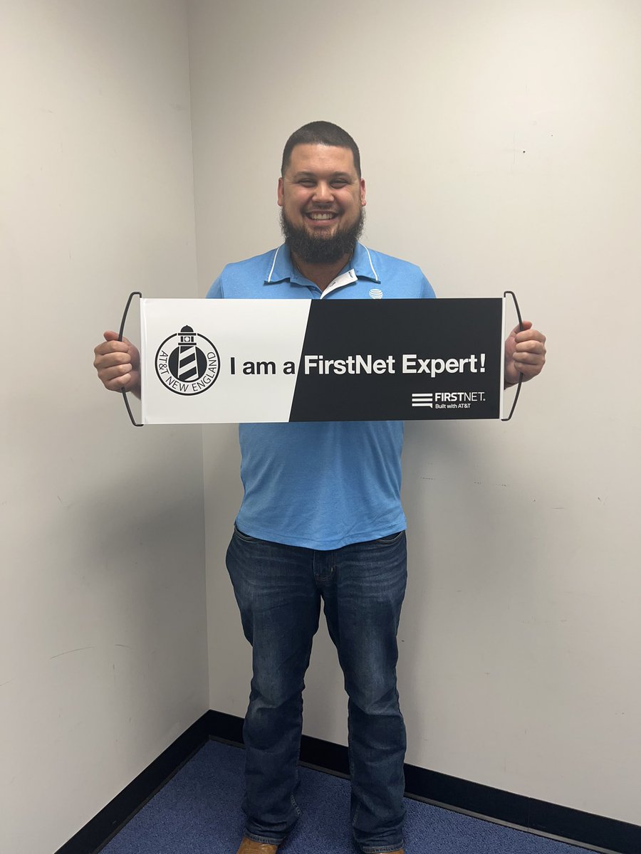 colby_sousa's tweet photo. Congratulations Devin on becoming FirstNet Expert! 🔥🚨#Dedham #LightItUp @TheRealOurNE @keroninc @firas_smadi @BaezYasmine @Jackielcano https://t.co/n722GE0uU0