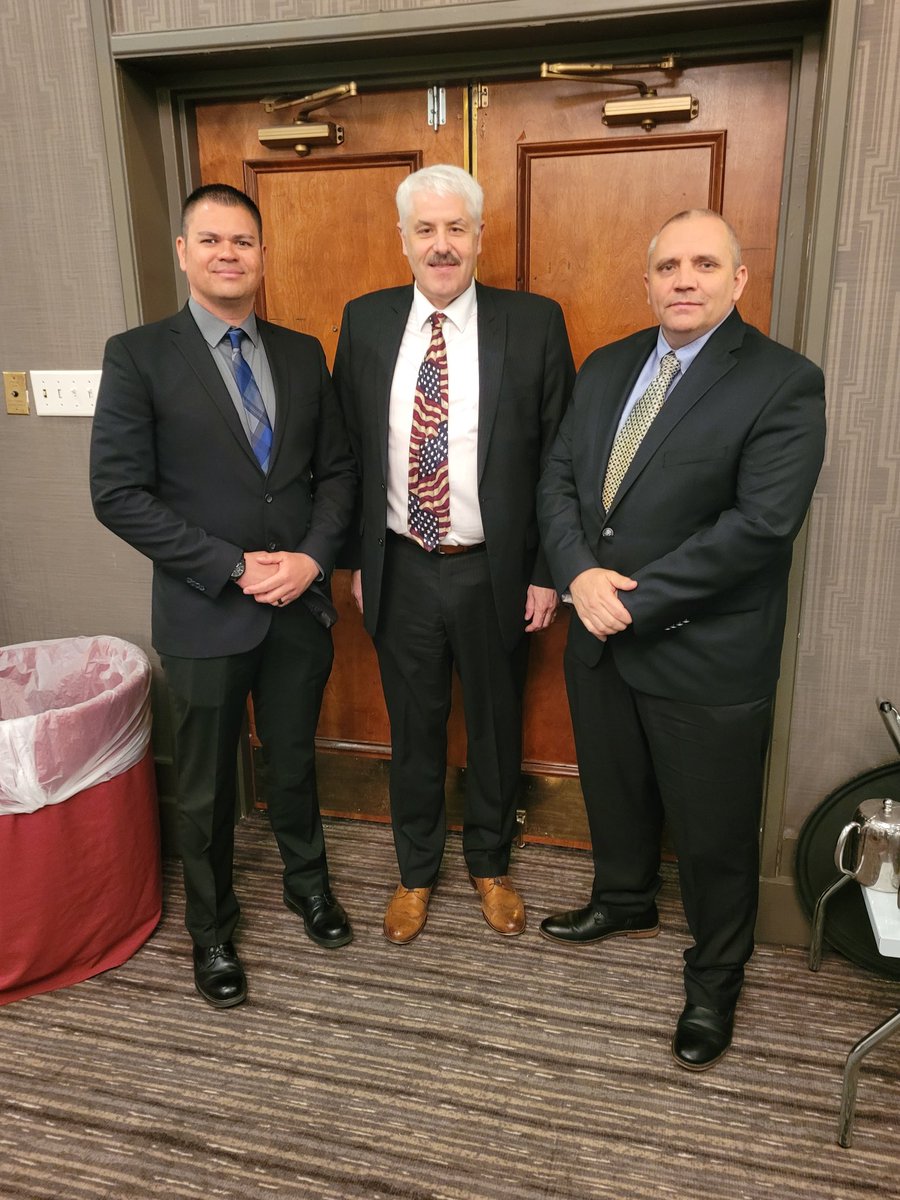 ChiefHebbe's tweet photo. Please join us in congratulating Sergeants Olsen and Steerman on their recent graduation from Northwestern University’s School of Police Staff and Command. This ten week course provides advanced professional development for law enforcement leaders. 
Congratulations, gentlemen! https://t.co/hG6fSos9UT