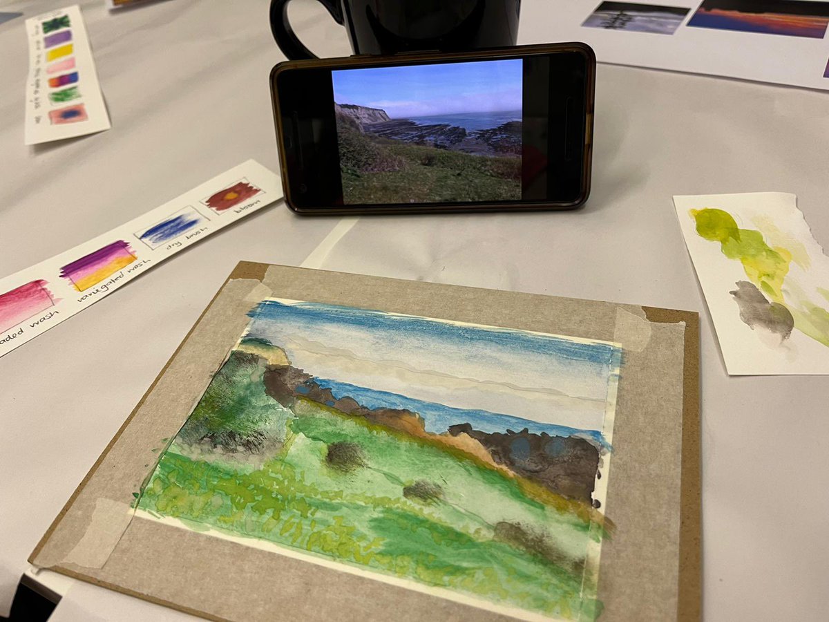 𝗨𝗡𝗜𝗧𝗘 𝗙𝗜𝗧𝗡𝗘𝗦𝗦 🎨

We had a lovely, relaxing evening at today’s Unite session, taking upon some art to calm the mind, and there were some fantastic pieces of work! 🖼

Please email maisie.malton@hullfc.com for more information 📩

@NHSHullCCG