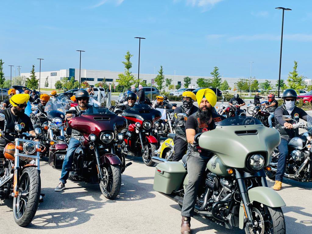 RandyNarinee's tweet photo. We are raising money for Peel Children’s Aid foundation. 

Ride starts in Caledon, and ends in Mississauga. 

Please donate. https://t.co/WVvcYjyBSa