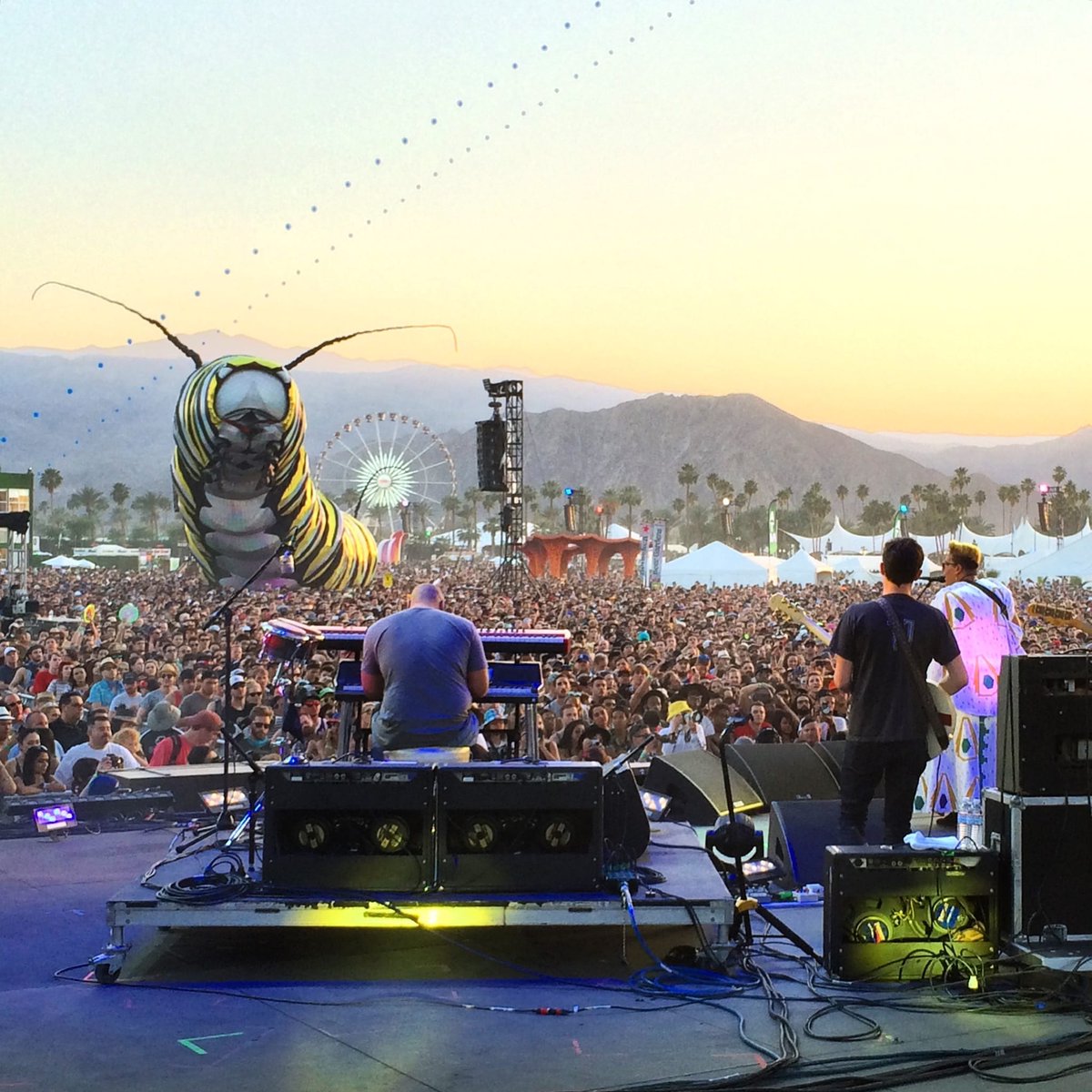 Larger than life, the #CoachellaCaterpillar watches <a href="/Alabama_Shakes/">Alabama Shakes</a> from the <a href="/coachella/">Coachella</a> polo fields! 

#FestivalArt #Coachella2022 #Coachella #CoachellaArt #coachellastyle #coachellavibes #festival #festivallove #festivalfun #festivalart #festivallife #PublicArt #ArtandMusic