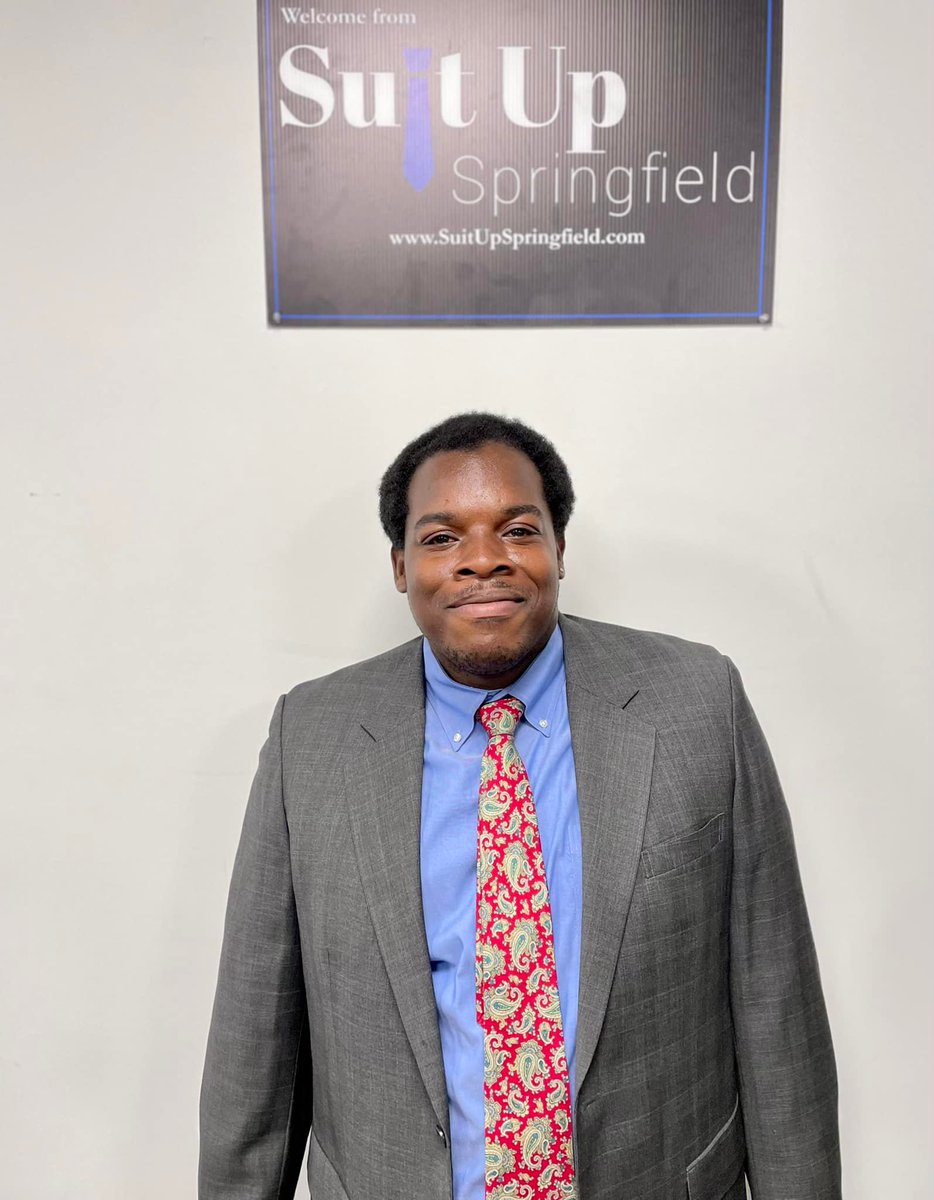 CHDSpringfield's tweet photo. Meet Tyler—CHD connected him with Suit Up Springfield, a nonprofit focused on providing those in need with free professional attire. He’s going out on some work interviews, so Suit Up Springfield hooked him up. Looking great, Tyler!
#suitupspringfield https://t.co/e5zkXlWmfO