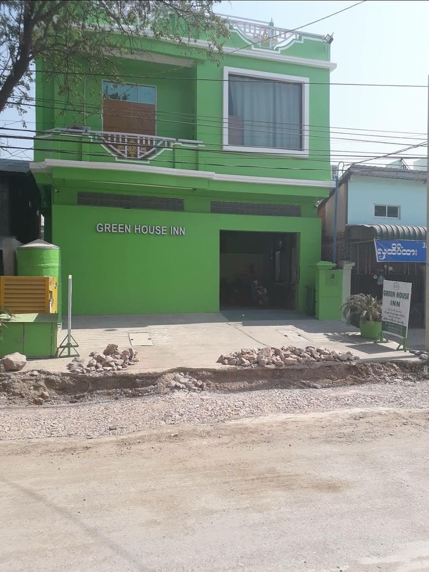 SAC terrorists raided Green House Inn at 58, 108x109 St in Kantharyar ward, Mandalay town this afternoon to capture injured youths. They fired guns during arrest and 3 youths were killed. #2022May3Coup #SaveLivesUnderInterrogation #WhatsHappeningInMyanmar