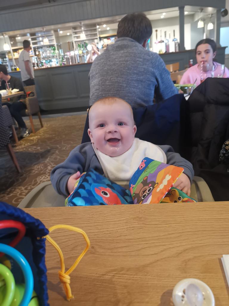 KigginsScott's tweet photo. First time in a big boy seat! https://t.co/87Fh7ObFb3