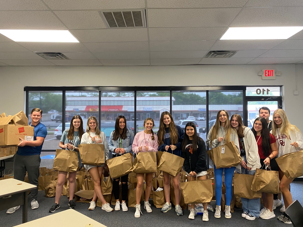 Thank you SO much to the Heath Student Council for delivering over 120 birthday baskets for our CASA kids this morning! These baskets will make so many children's birthdays extra special this year. What a blessing!