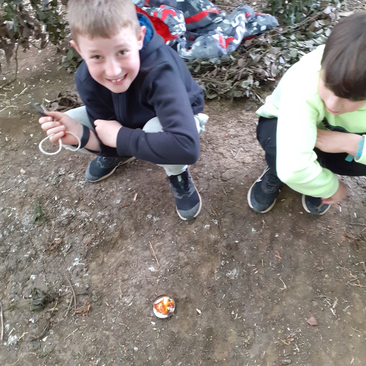 MrsDand4A's tweet photo. Fire starting is tricky but we all managed it! @BramleyJunior 🔥🔥🔥 https://t.co/rrvZdIHKzR