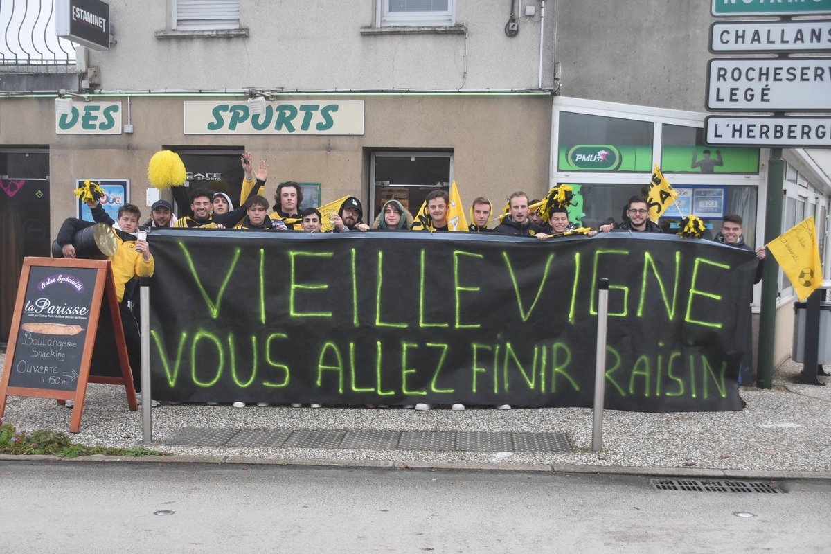YellowBoys5's tweet photo. https://t.co/fglDS1qVsT