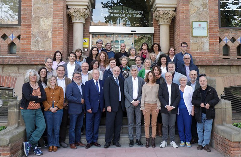 iasgirona's tweet photo. @salutcat renova el Consell Assessor de #SalutMental i #Addiccions. Sense dubte, s'hi farà bona feina. Hi participa activament el Dr Claudi Camps, director de la xarxa gironina #iasgirona #ModelComunitari @salutmental_CAT
https://t.co/brSDPUh4Hn https://t.co/M0xftjEYX0