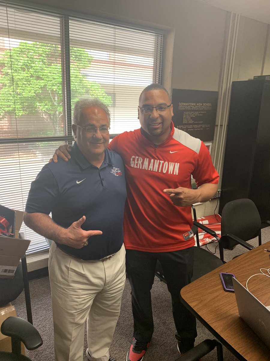 Daniel_And94's tweet photo. Blessed and highly grateful to receive my first ever offer from the Lane College!!! @iamcoachgene @Icoach24 @CSmithScout @GermantownRed @Dareal1_Dj @dragonsdc1 🔴🔵⚪️ https://t.co/SHW40POoln