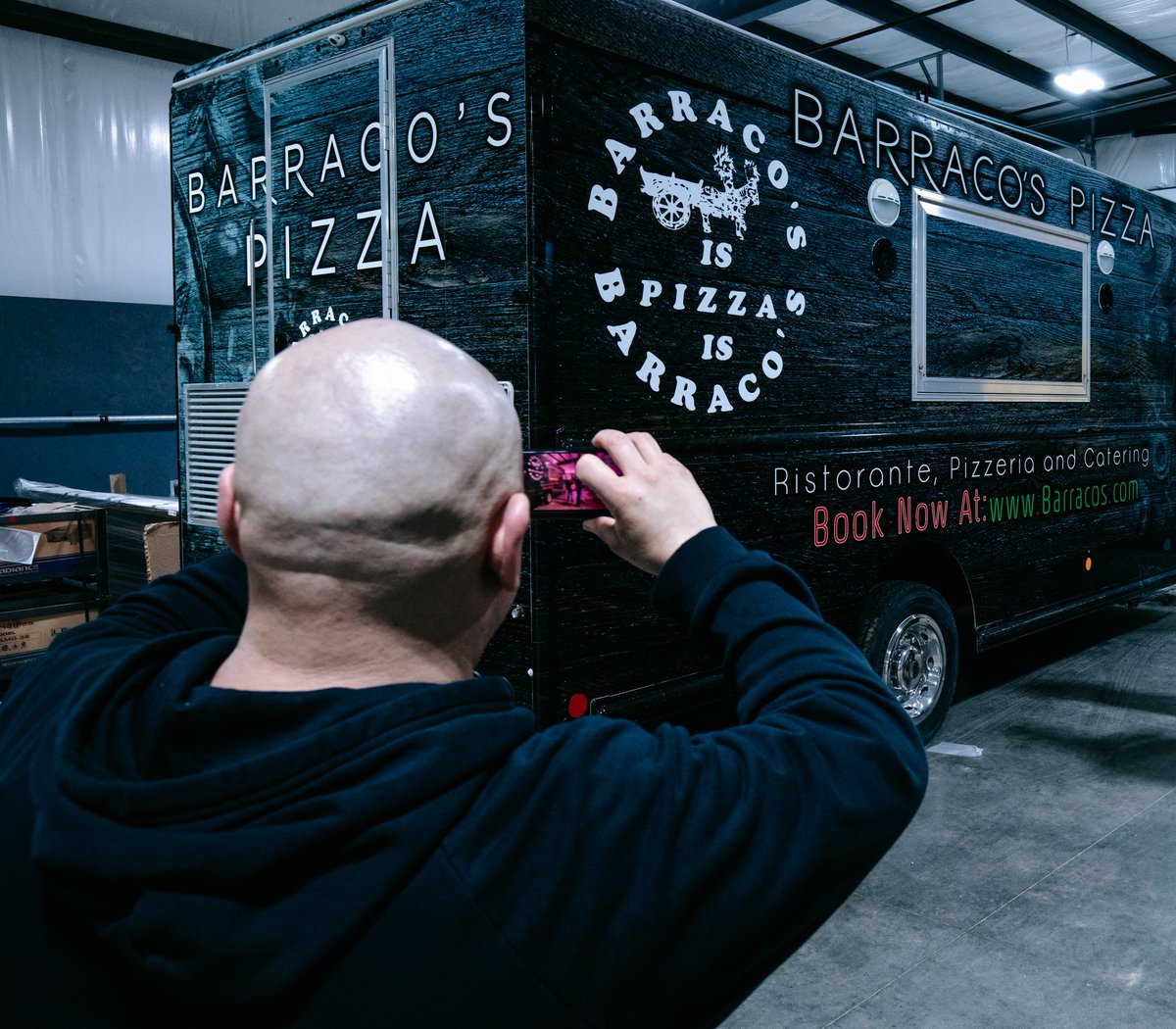 📸 Picture perfect.

We loved turning <a href="/BarracosPizza/">Barraco’s</a> dream into a reality with this Mobile Kitchen unit.

#deliveryconcepts #prestigefoodtrucks  #mobilekitchen #foodtruck
