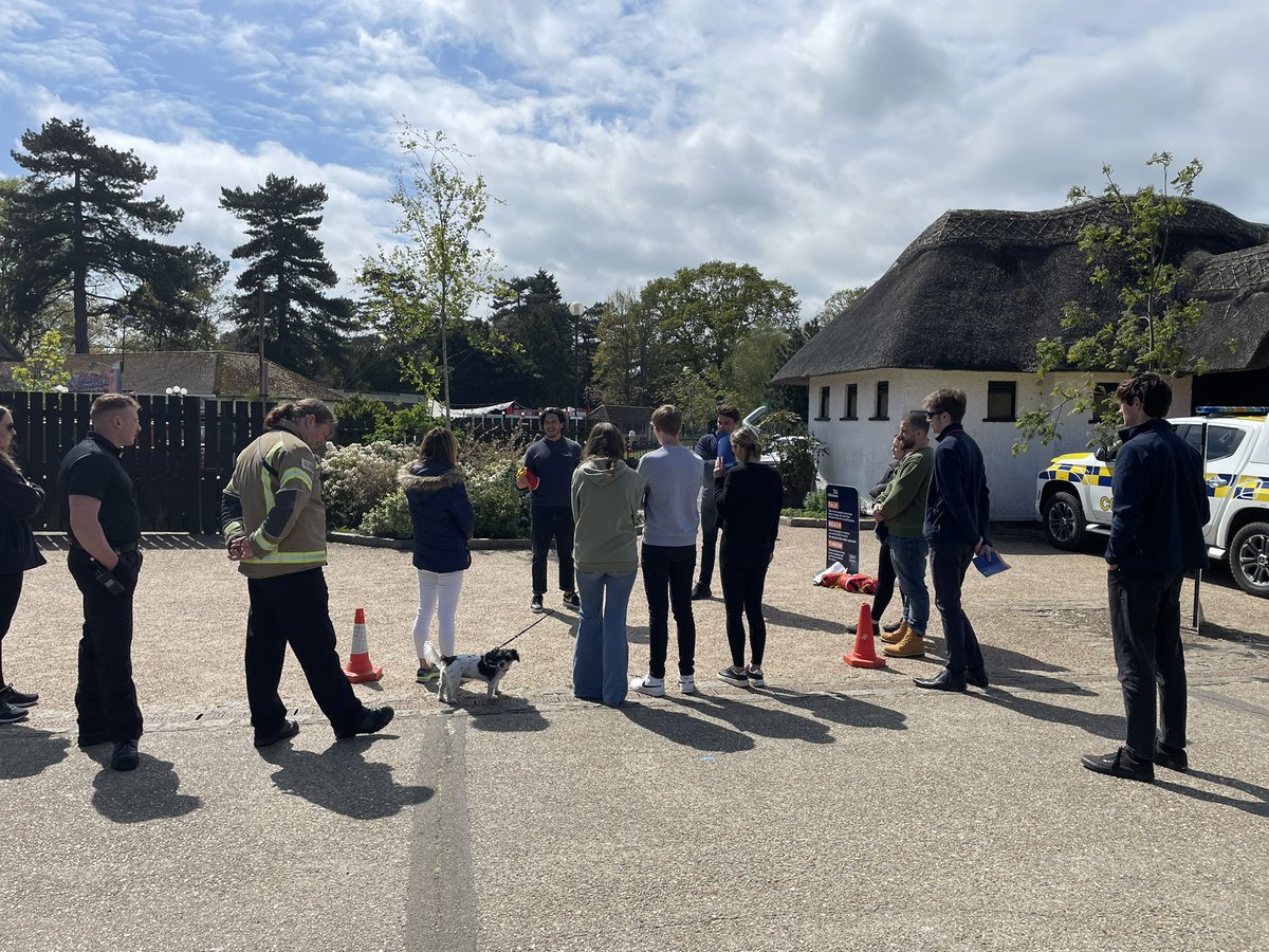 Excellent support from all partners for the drowning prevention campaign training local businesses in Oulton Broad with the use of Throw lines <a href="/NickRnli/">Nick Ayers</a> suppling free lines to over 10 business to use in a emergency. <a href="/SuffolkFire/">Suffolk Fire & Rescue Service</a> <a href="/BroadsBeat/">BroadsBeat</a> <a href="/HmcoastguardL/">HMCoastguard_Lowestoft</a> <a href="/RNLI/">RNLI</a>