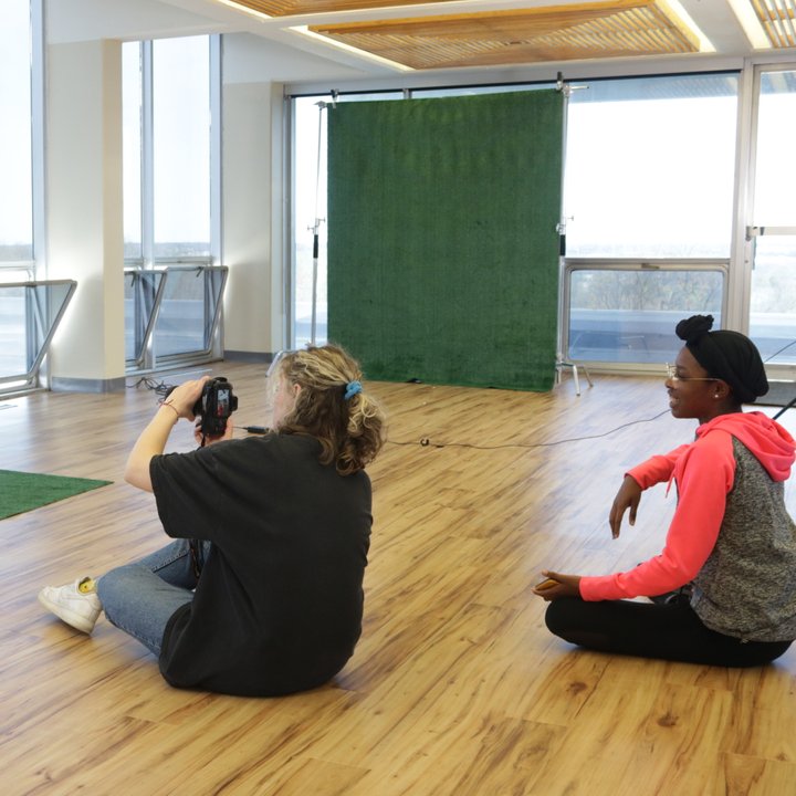 CreativeInkSC's tweet image. Morgan McCall takes the lens as Alaysia Taylor uses her modeling skills to assist posing for our shoot.