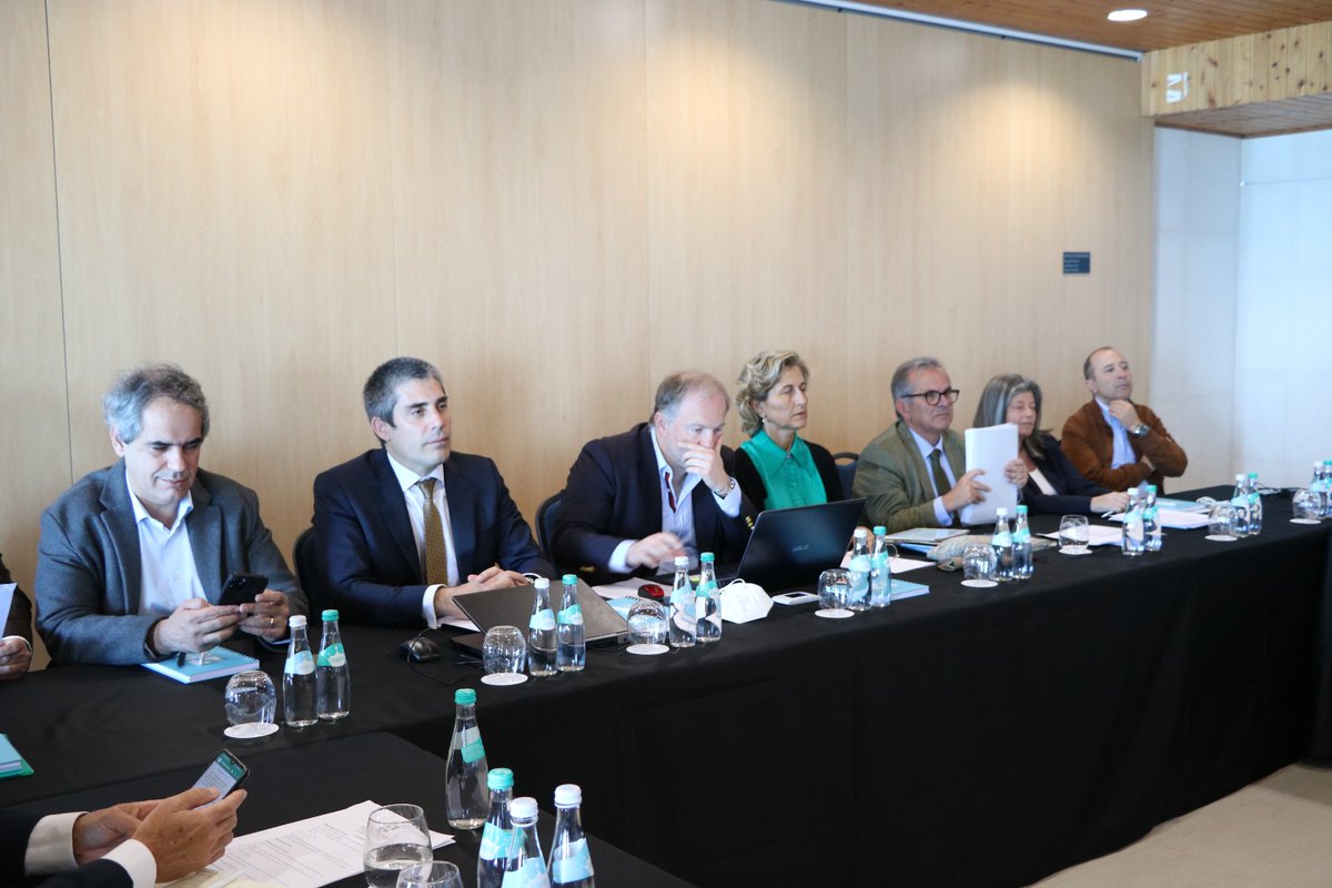 coesao_pt's tweet photo. No #Vimeiro com autarcas da #CIM do #Oeste e da #Lezíria do Tejo, a discutir o futuro deste território. https://t.co/SmEsSuHAF3