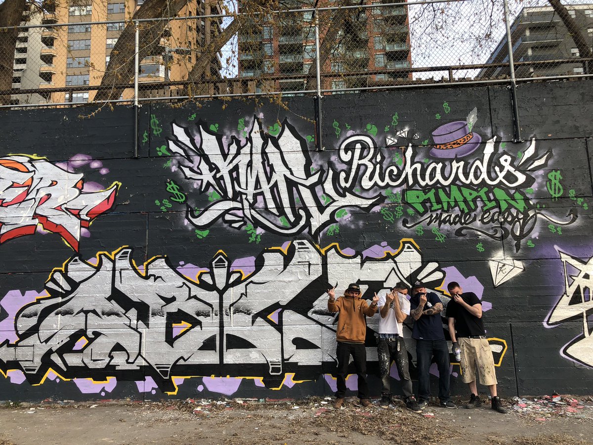 SpaceCee_bae's tweet photo. Karl Richards says π
#ottawagraffiti #hooliganism #legalillegalist #613 #TechWall #sunshineboys #dbscrew https://t.co/aaciViPcEF