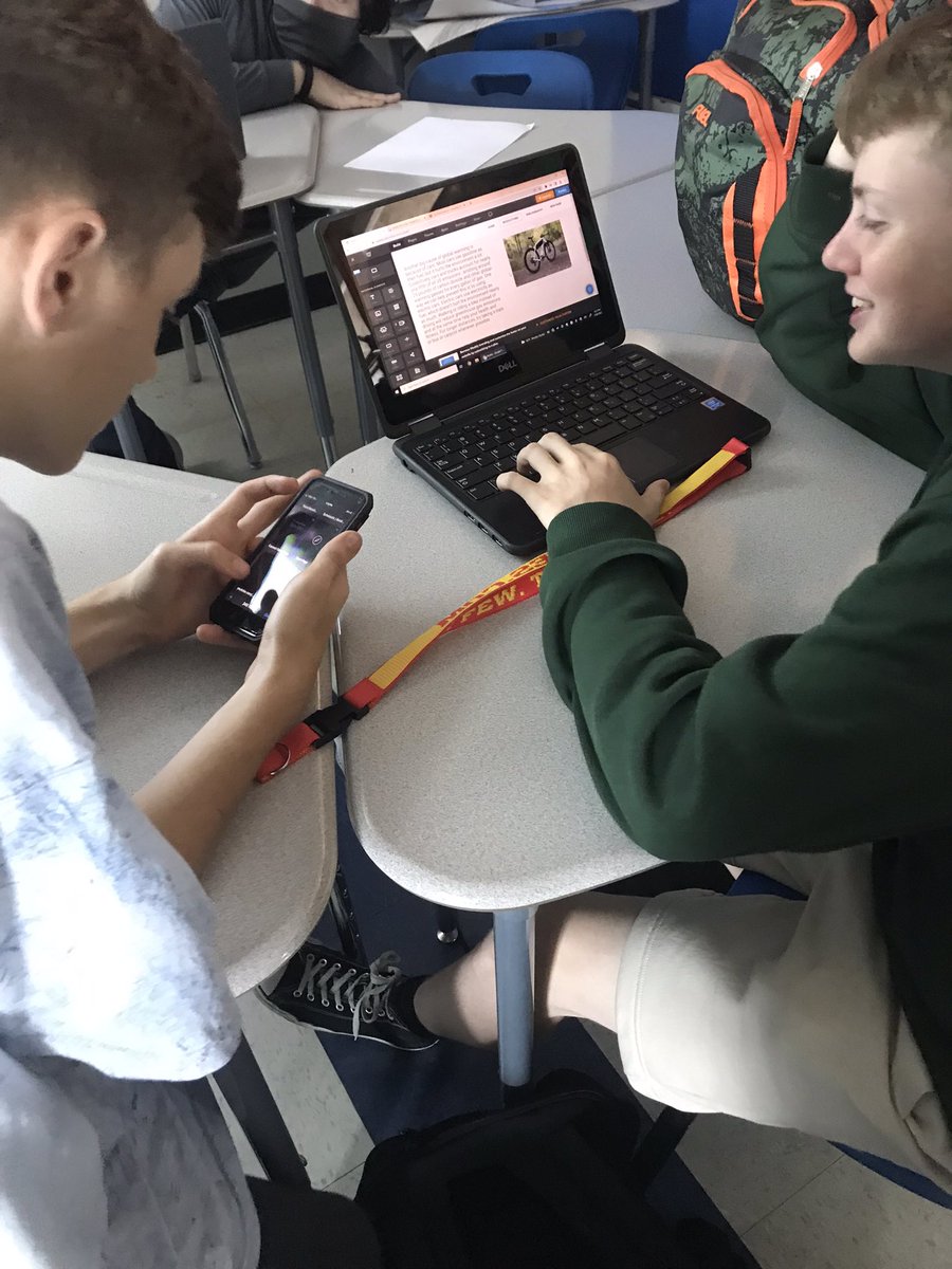 MsStewiesClass's tweet photo. SS Research is ending their environmental projects by creating websites. I am beyond pleased with how many kids challenged themselves with this one. #ProudTeacher #ThisIsSEA @NISDJaySEA https://t.co/Mcw3jXR4d9