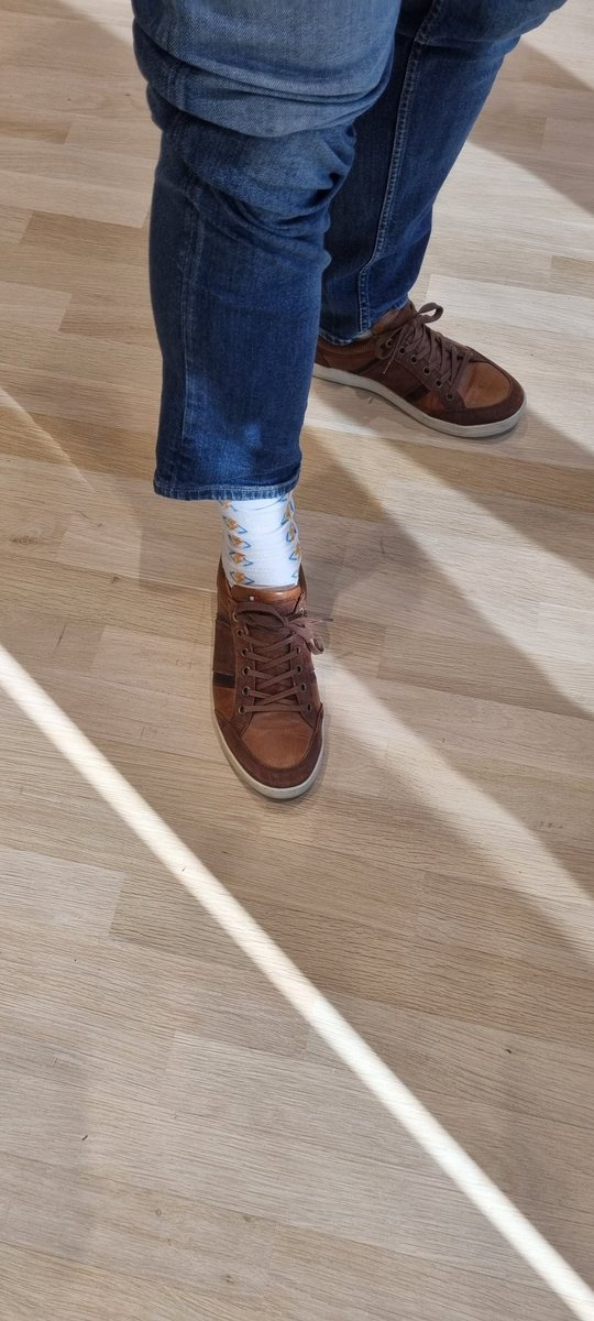 hobru's tweet photo. Just met @lechnerc77 at #DSAGTT22. Look what socks he is wearing! #AzureFunctions #SAPAndAzure https://t.co/7yftWfbZRt