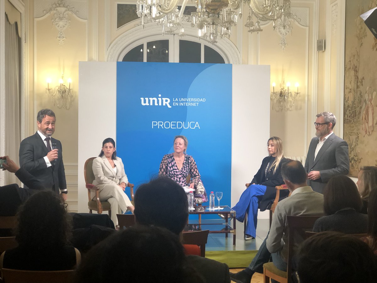 UNIRuniversidad's tweet photo. ⚖📍 En el Centro Riojano de Madrid, en el Pre-Open 'Metaverse: Ruling digital state sovereignty' del @OpenDeArbitraje, coorganizado por @AdeArbitraje, UNIR e @inARBcom.

🌍 Ponentes de @3VBchambers o @BarneaLawFirm. 

¡Gracias a todos los asistentes!

#OpenArbitraje22
#Arbitraje https://t.co/FX08TVx3CD