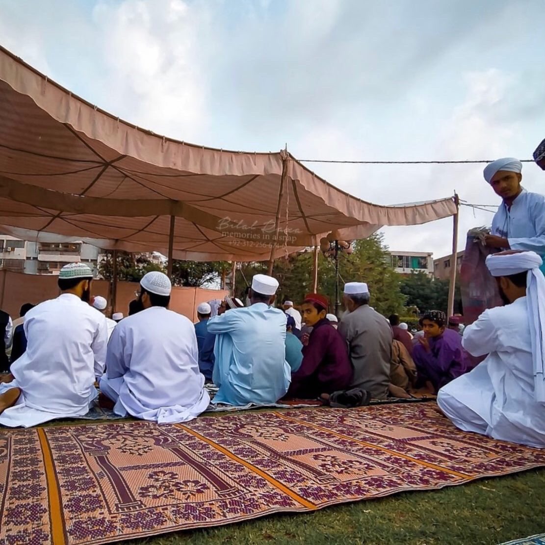 everydaykarachi's tweet photo. Eid Mubarak ✨

Photos by Bilal Raza (Instagram: bilalraza94)

#EverydayKarachi #EverydayEverywhere #EverydayPakistan #Karachi #Pakistan #eidmubarak https://t.co/IyFDRhRgh5