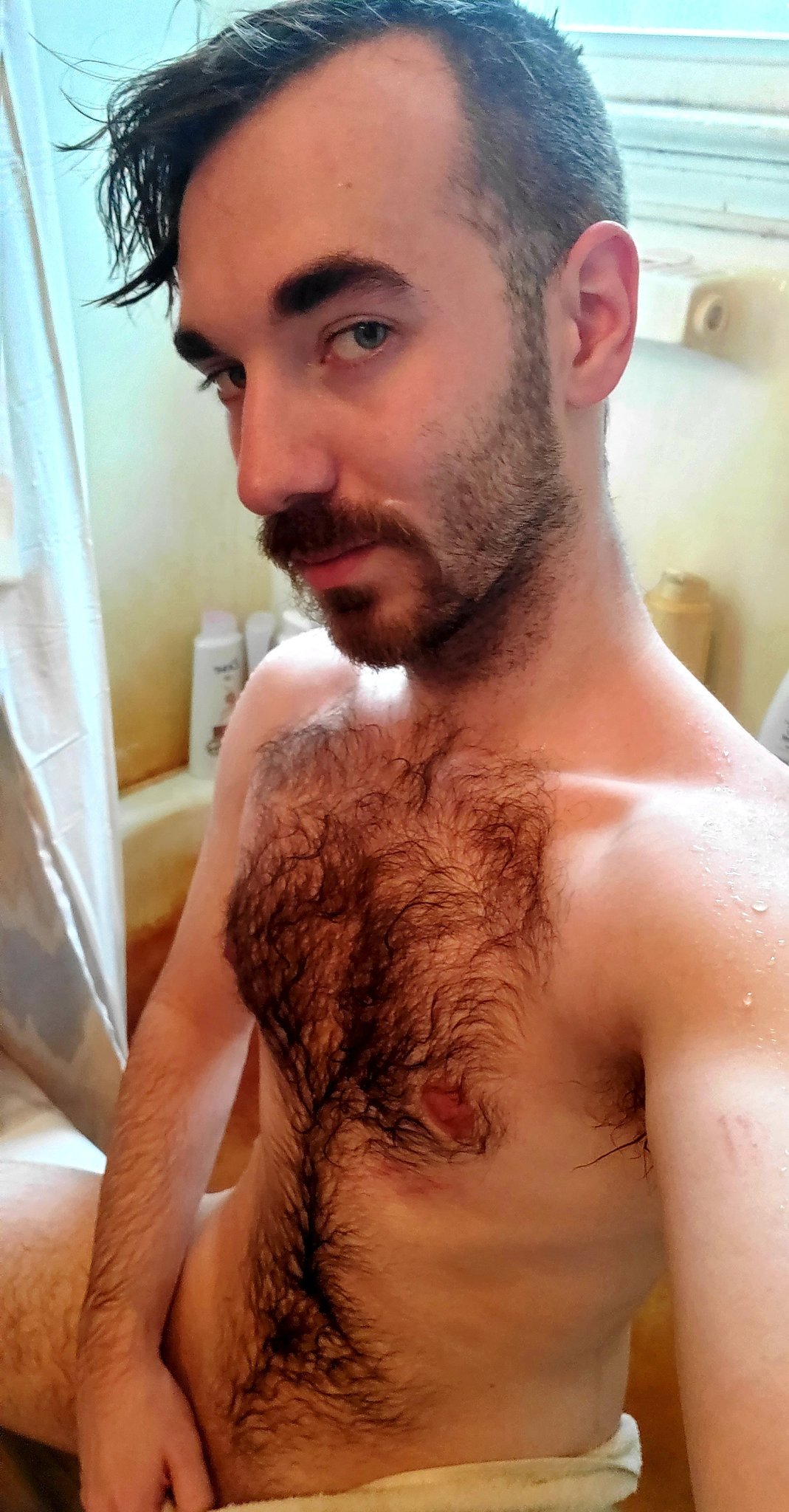 AYE! I see you staring. So why haven't you subbed to my @OnlyFans? Look all you want to there

https://t