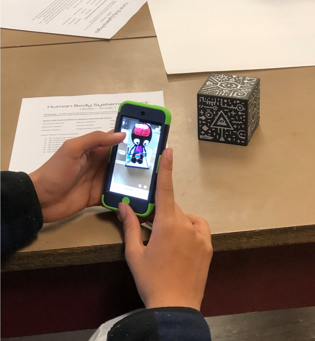 JParsons_DCS's tweet photo. Awesome to see @DMSIrish @haas220 incorporate Augmented Reality w/@MergeVR on the body systems project, and then show off their findings with a gallery walk https://t.co/cxNAoLFAnN