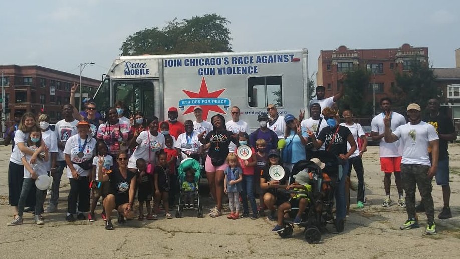 Pavingthewaypj's tweet image. Help us #ChooseHope and end gun violence in Chicago by donating to this much-needed cause! 🏃🏅#RAGV2022 #stridesforpeace @StridesForPeace 

stridesforpeace.enmotive.com/events_teams/f…