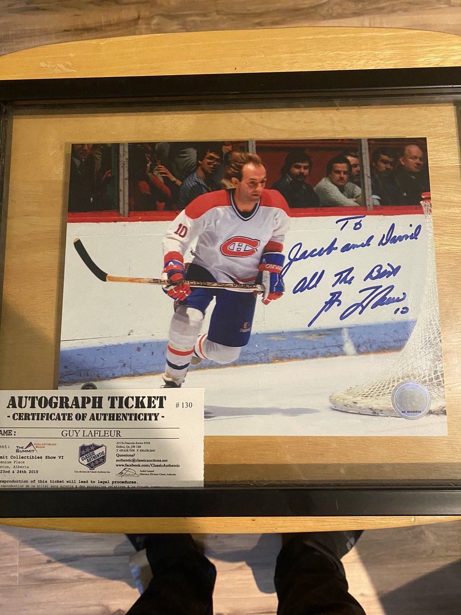 dave_molho's tweet photo. Sinatra is playing . Thank you Guy . #10 will always be my hero ! https://t.co/ECl14x2O4v