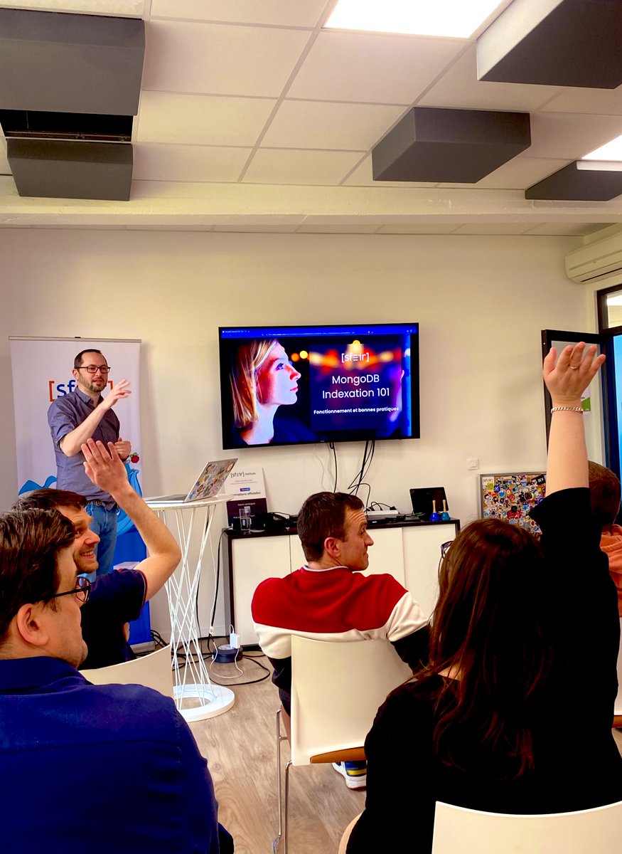 Sfeir Share autour de l’indexation dans #MongoDB avec @HenriMaxime 

Avec la bonne ambiance bien sur ! 😁 <a href="/SFEIRLille/">SFEIR Lille</a>