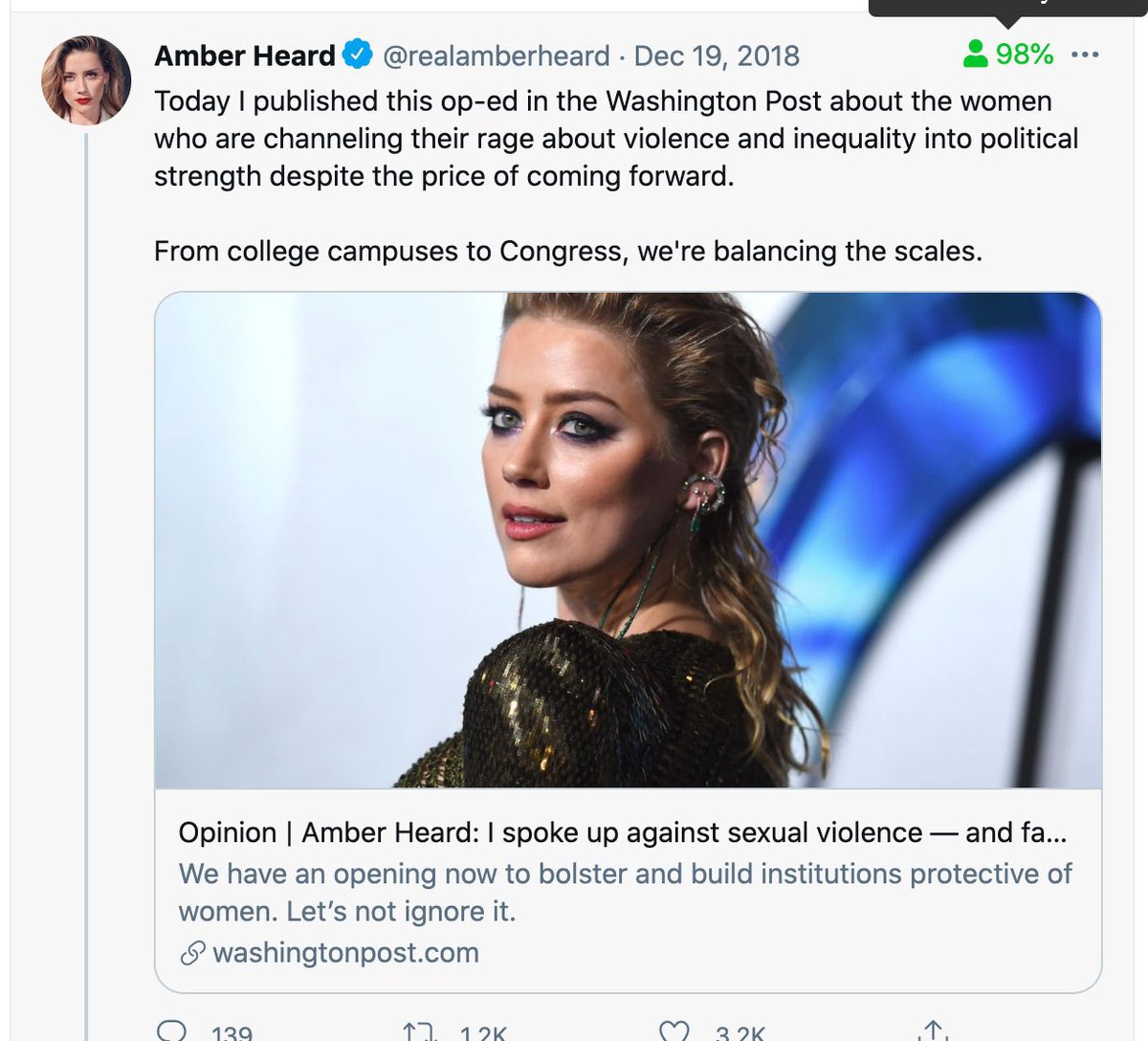 LauraBockov's tweet photo. Why didnt Amber Heard EVER ask @washingtonpost to change the online title if she didn’t want to be responsible for it?

In fact, she did not re-tweet a tweet, but re-posted the link to the article with the comment “Today I published this Op-ed….”
#JusticeForJohnnyDepp https://t.co/b9ccO9DlUh
