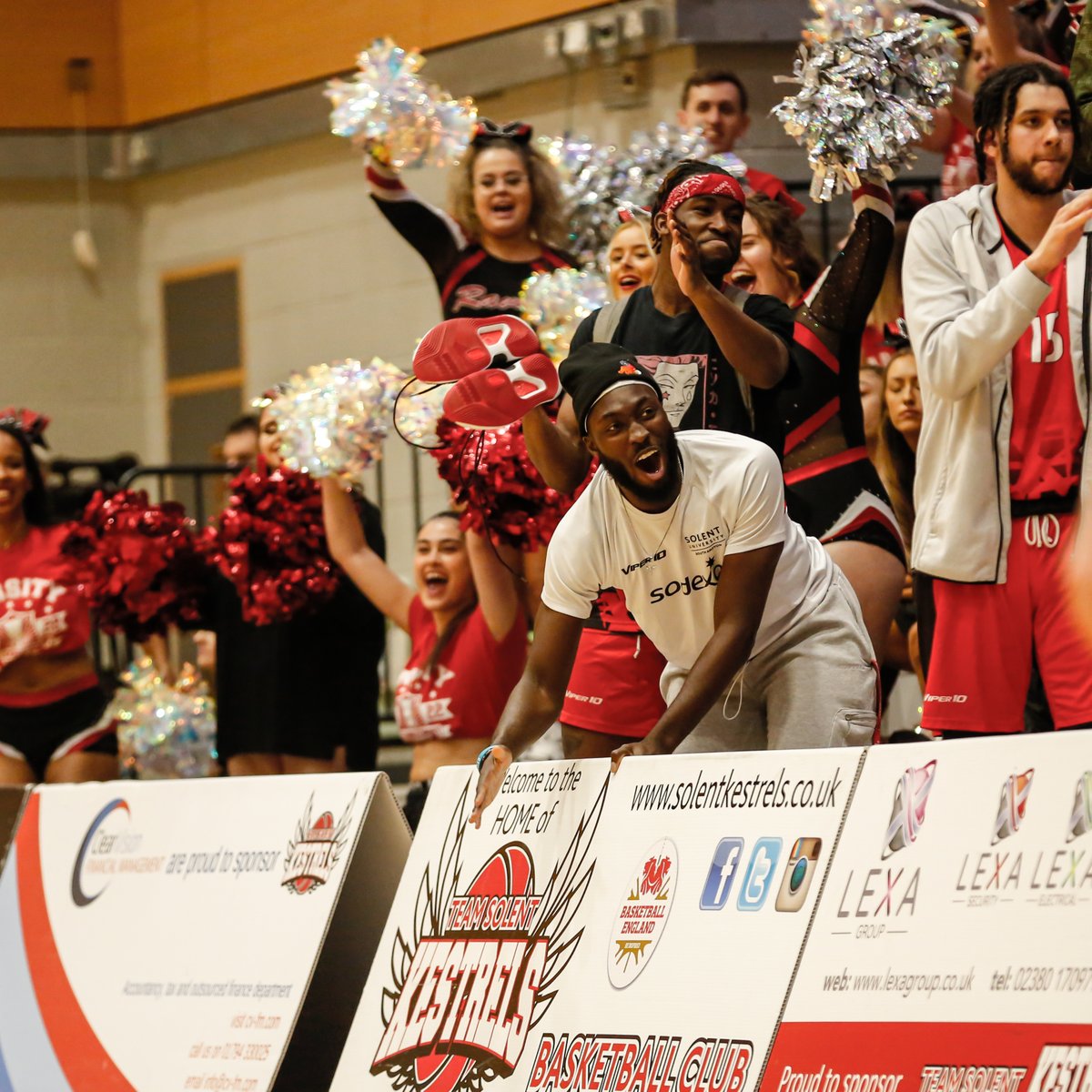 MySolentSport's tweet photo. The crowd hype is real!
#BUvSolent #WeAreSolent https://t.co/4uv0RyDT23